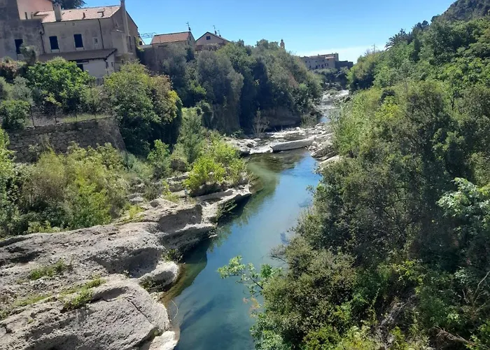 Casa Iris Διαμέρισμα Cisano sul Neva