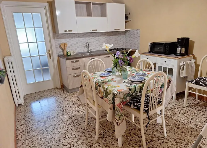 Διαμέρισμα Casa Iris Cisano sul Neva