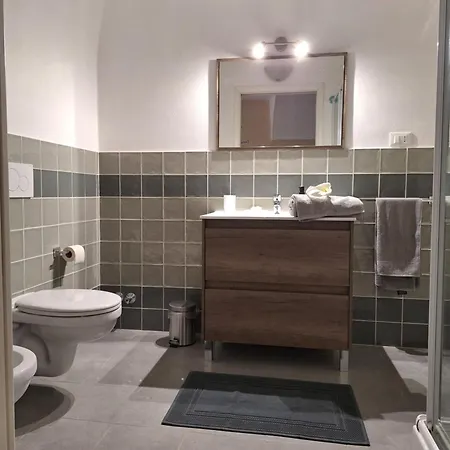 Casa Iris アパート Cisano sul Neva